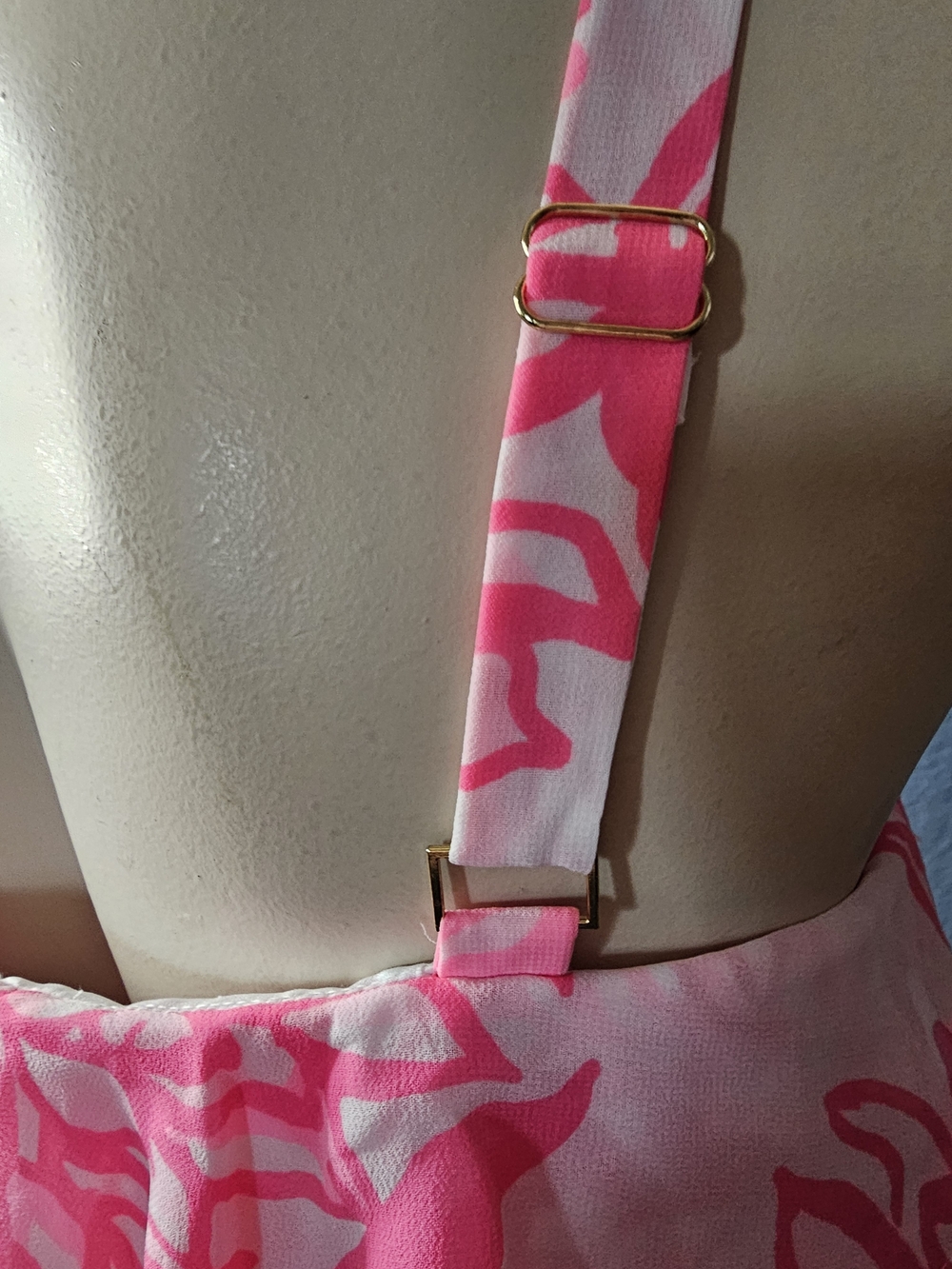 Lilly Pulitzer White Top with Pink Floral Ruffle Detail - Picture 3 of 8